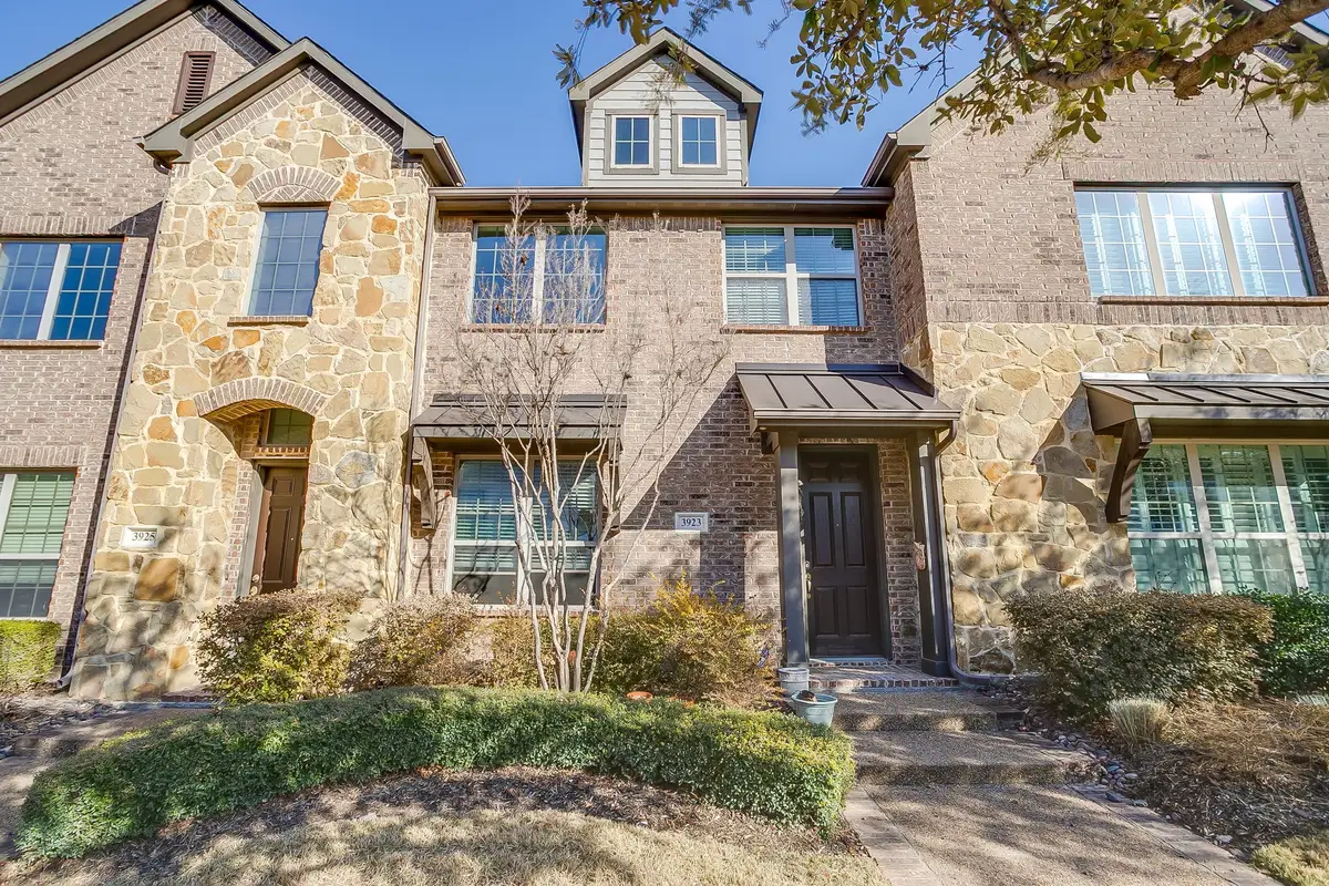 3923 Cascade Sky Drive, Arlington, TX 76005 - Image #1