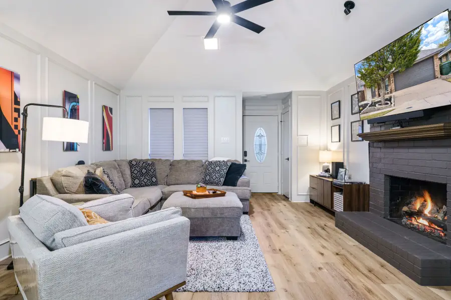 2029 Verlaine Drive, Carrollton, TX 75007 - Image #3