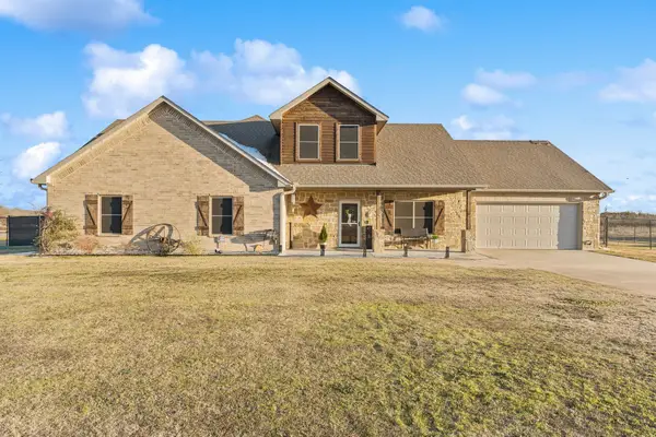 15198 Saddle Ridge Circle, Terrell, TX 75160