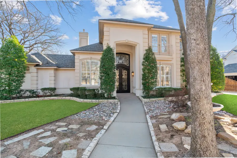 44 Wellington Oaks Circle, Denton, TX 76210 - Image #2