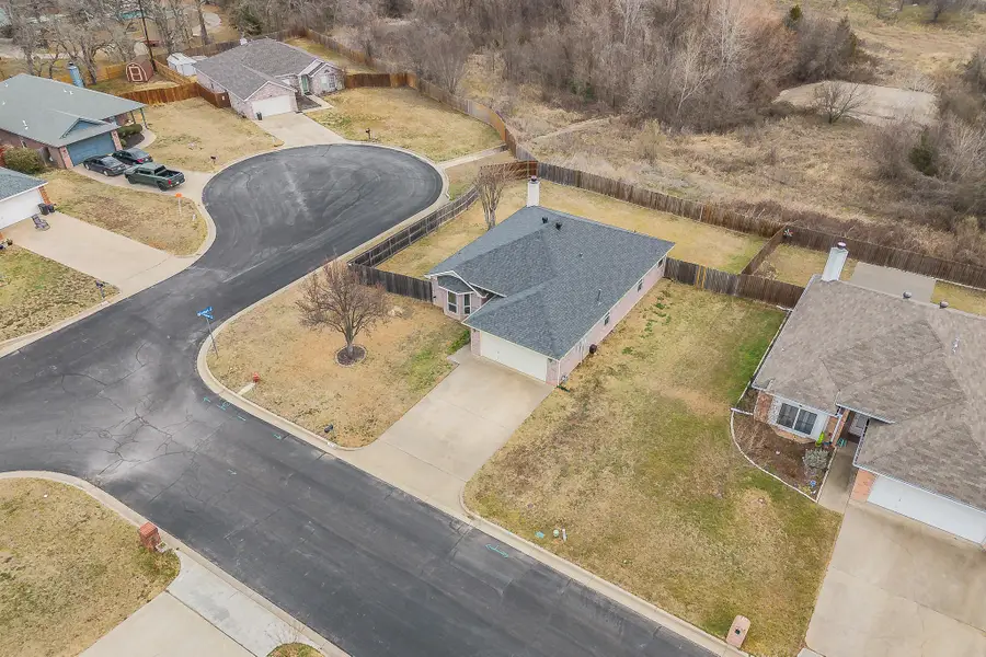 334 Beaumont Drive, Weatherford, TX 76086 - #2