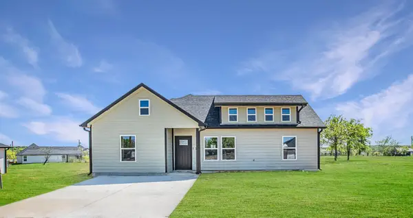 124 Brookview Drive, Bridgeport, TX 76458