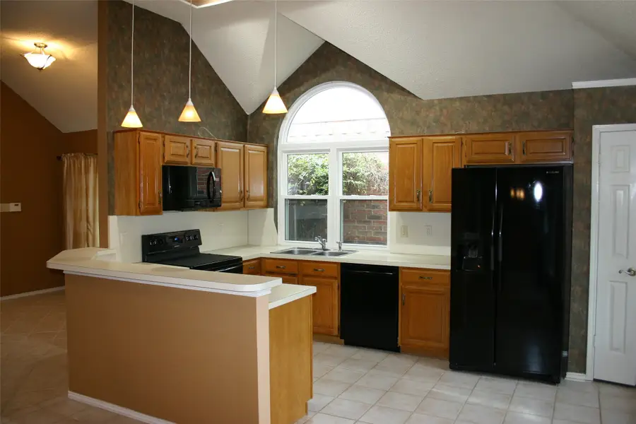 357 Arbor Court, Euless, TX 76039 - #2