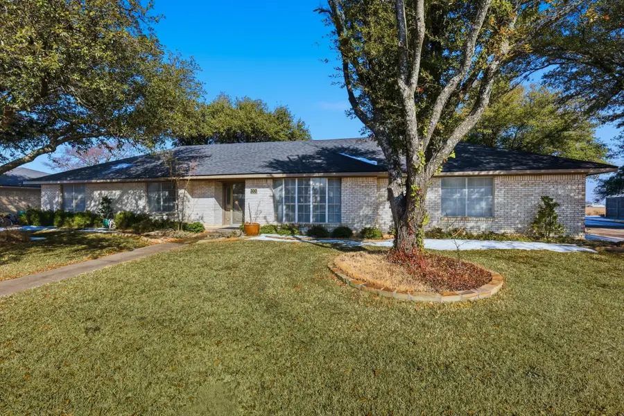 300 Red River Drive, Whitesboro, TX 76273 - #3