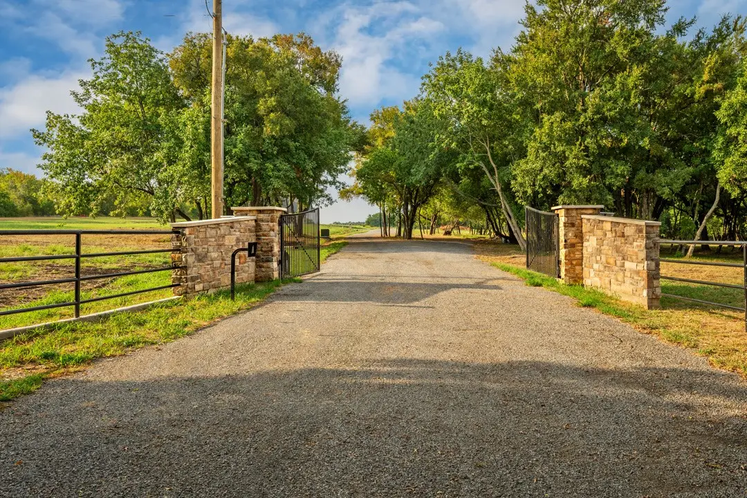 1015 Waters Edge Drive, Denison, TX 75020 - #1