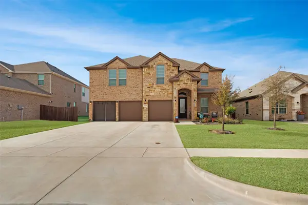 3644 Hidden Hollow Drive, Grand Prairie, TX 76065