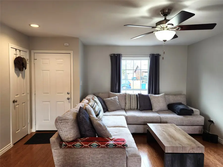 642 Ferguson Drive, Lewisville, TX 75057 - Image #3