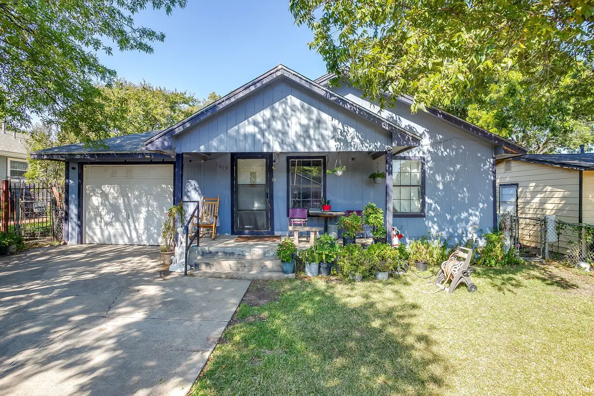 2509 Irion Avenue, Fort Worth, TX 76106 - #1