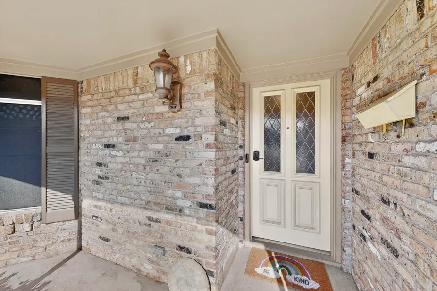 846 Creekridge Drive, Dallas, TX 75218 - Image #2