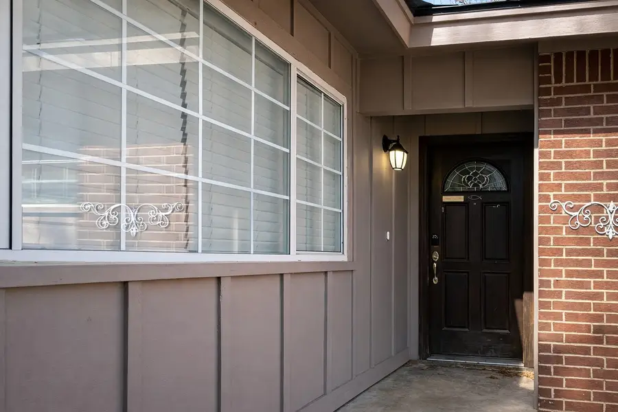 2601 Norwood Lane, Arlington, TX 76013 - Image #2