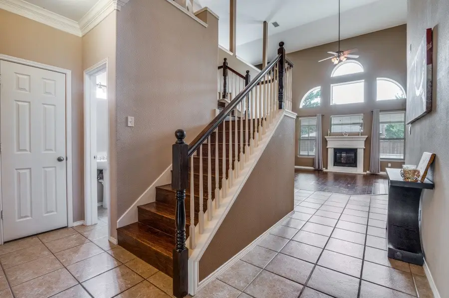 200 Bayonne Drive, Mansfield, TX 76063 - Image #3