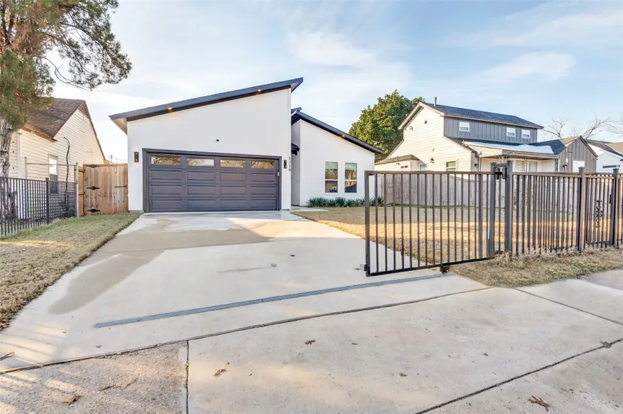1210 Morrell Avenue, Dallas, TX 75203 - Image #2