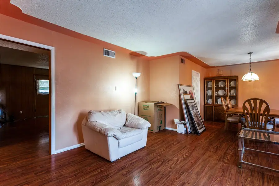 8001 Carrick Street, Benbrook, TX 76116 - #2