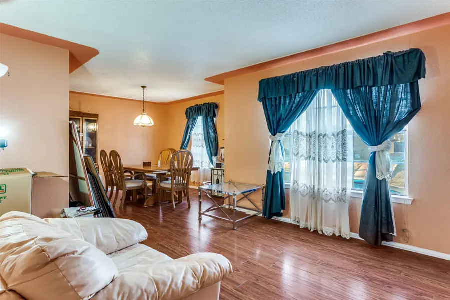 8001 Carrick Street, Benbrook, TX 76116 - #3