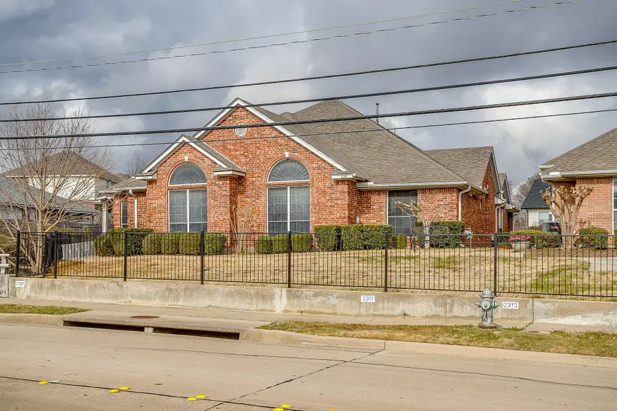 2311 Ragland Road, Mansfield, TX 76063 - Image #2