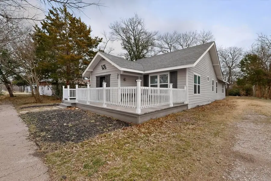 206 Farley Street, Waxahachie, TX 75165 - Image #3