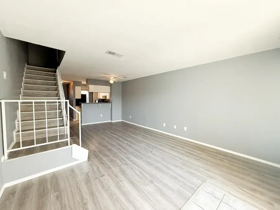 9510 Olde Towne Row, Dallas, TX 75227 - Image #3