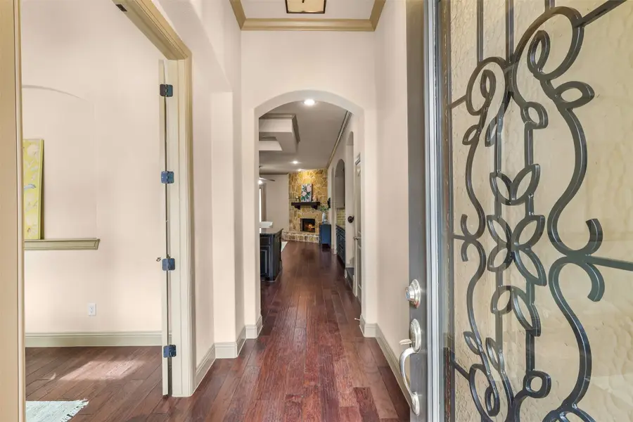 437 Middleton Drive, Roanoke, TX 76262 - #2