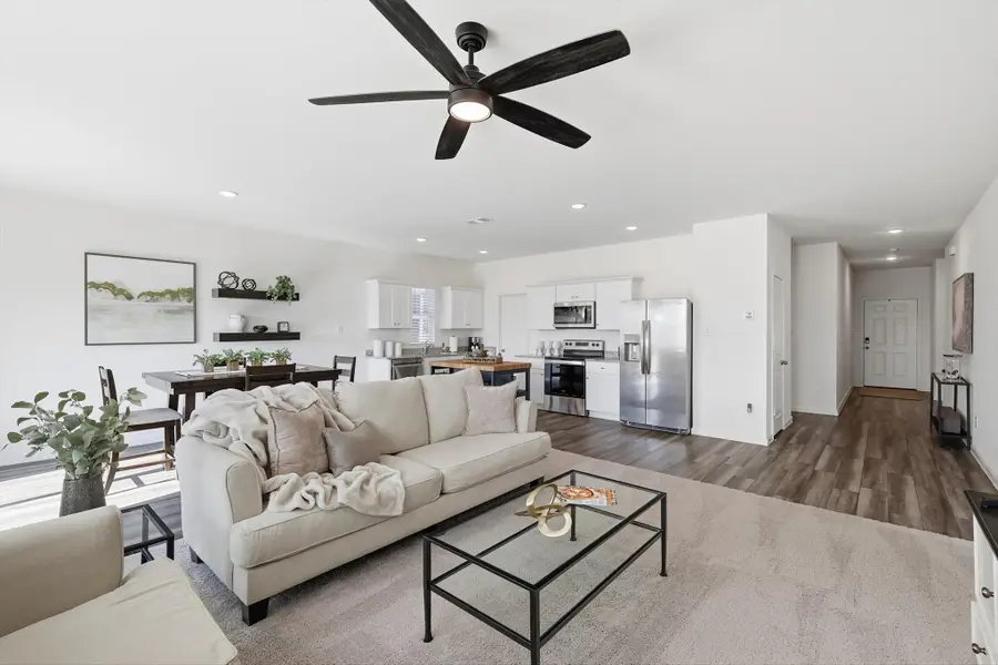 1545 Shadow Hawk Drive, Fort Worth, TX 76052 - Image #2