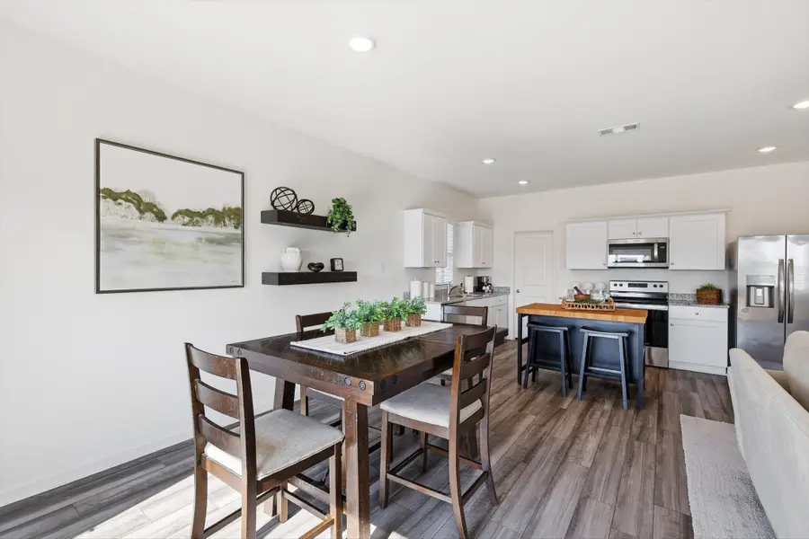 1545 Shadow Hawk Drive, Fort Worth, TX 76052 - Image #3