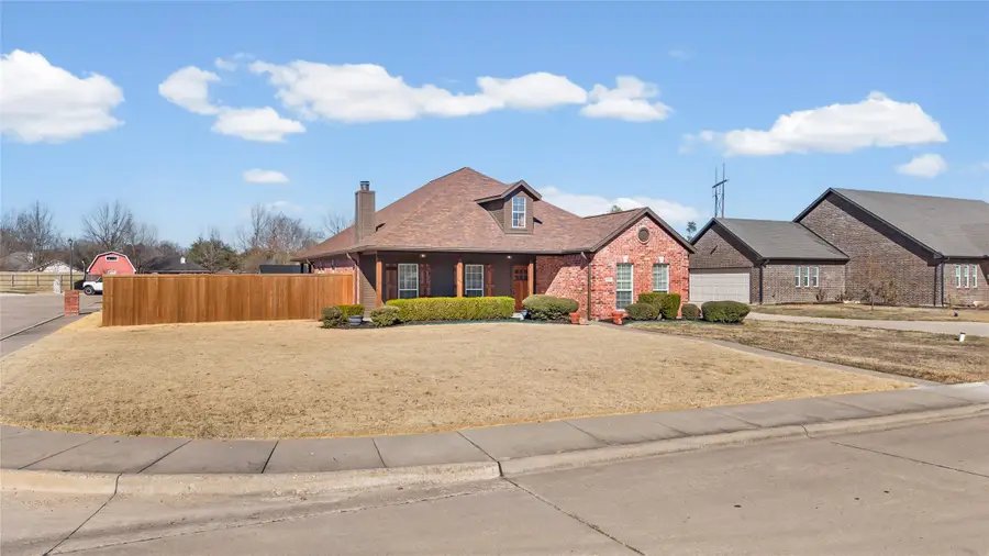 1308 Madeline Street, Commerce, TX 75428 - Image #3