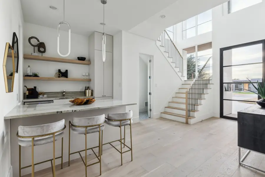 7526 Kenwell Street, Dallas, TX 75209 - Image #3