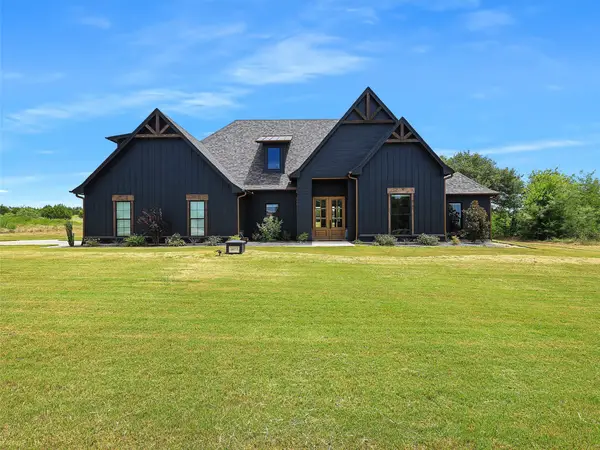 1074 Timber Hills Drive, Weatherford, TX 76087