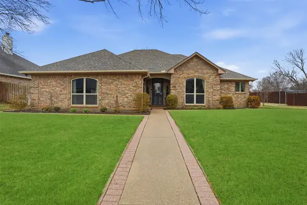 1608 Quail Hollow, Cleburne, TX 76033
