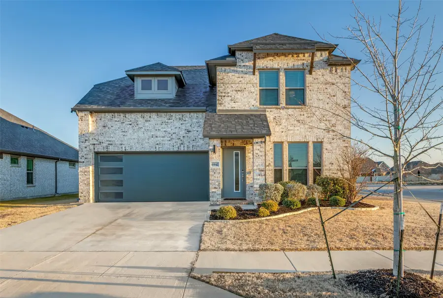 6942 Aster Drive, Venus, TX 76084 - Image #2