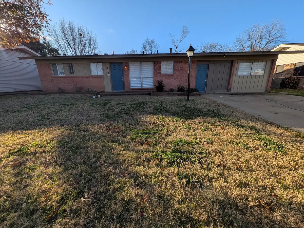 610 Northside Avenue, Lewisville, TX 75057 - #1