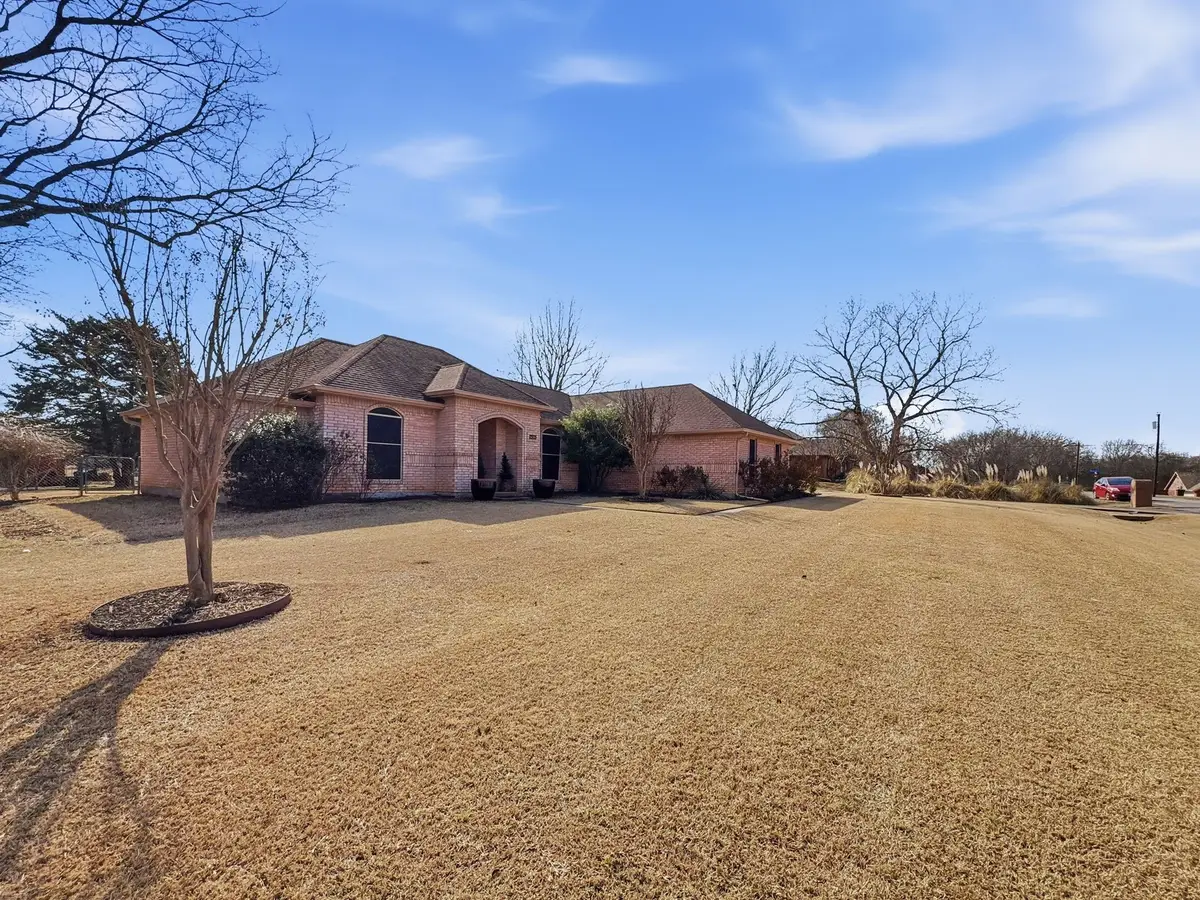 3620 Willow Creek Drive, Midlothian, TX 76065 - Image #1