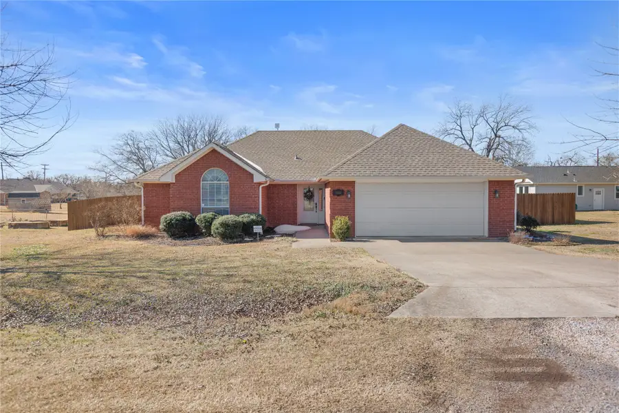 1305 12th Street, Honey Grove, TX 75446 - Image #2