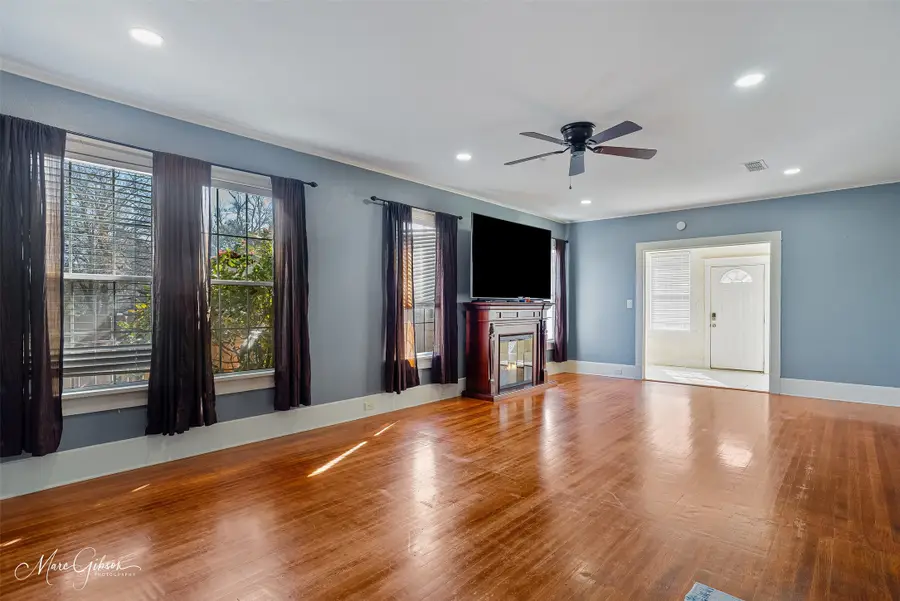 812 Linden Street, Shreveport, LA 71104 - #3