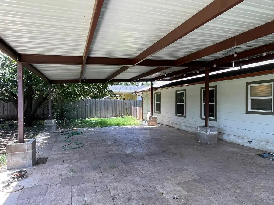 1200 Carroll Avenue, Duncanville, TX 75137 - Image #3