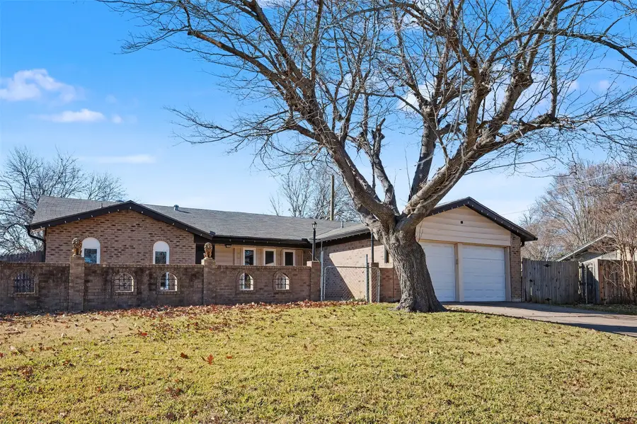 2002 Cottie Lane, Arlington, TX 76010 - Image #3