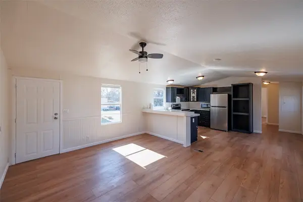 720 Jupiter Avenue, Granbury, TX 76049