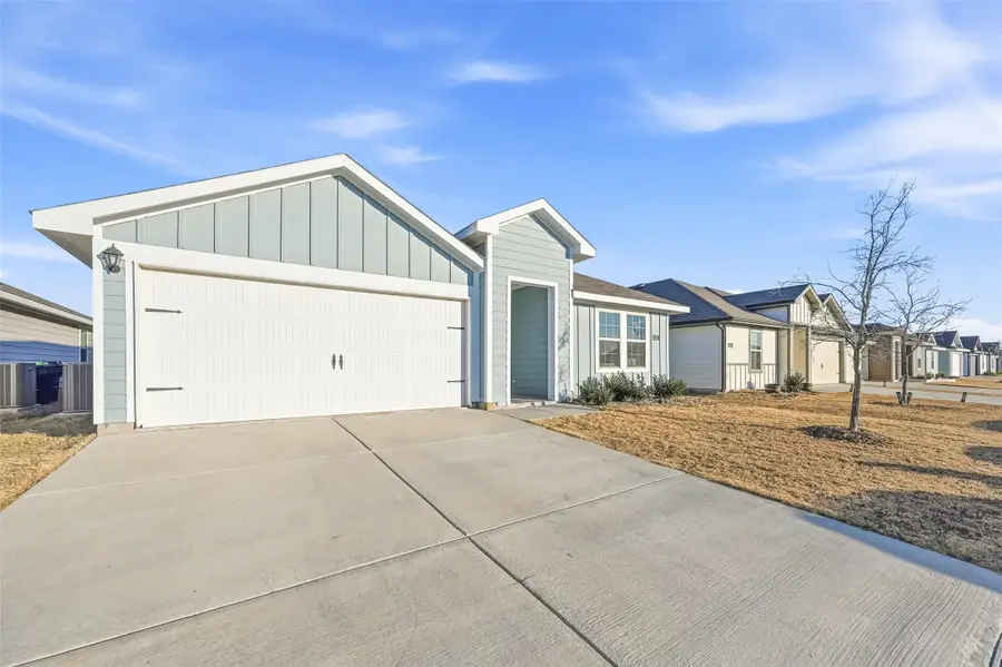 6511 Sand Dune Way, Princeton, TX 75407 - Image #2