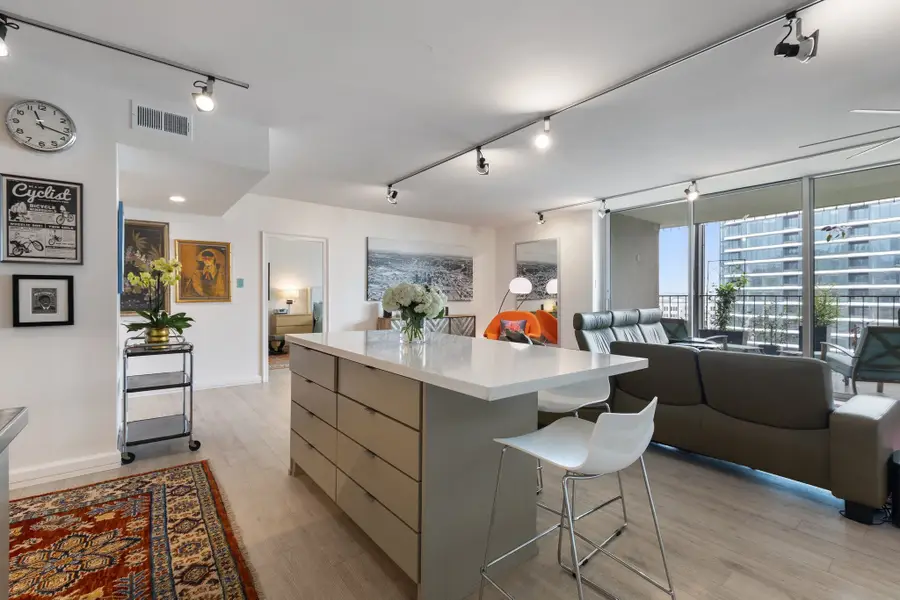 3310 Fairmount Street #16B, Dallas, TX 75201 - Image #2