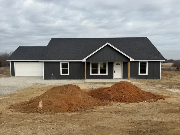 6008 Piper Anne Street, Azle, TX 76020