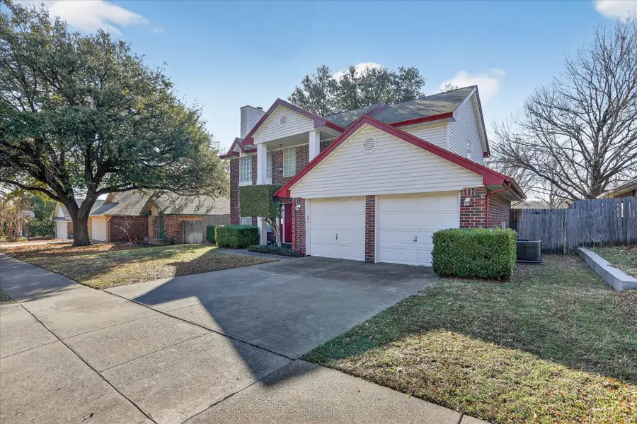 1017 Parkhill Avenue, Saginaw, TX 76179 - #2