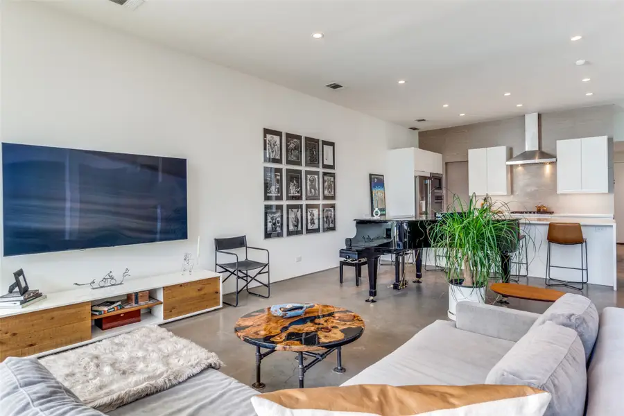 5804 Bryan Parkway, Dallas, TX 75206 - Image #3