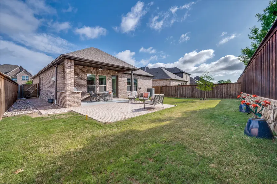 9525 Blue Stem Lane, Little Elm, TX 75068 - Image #2