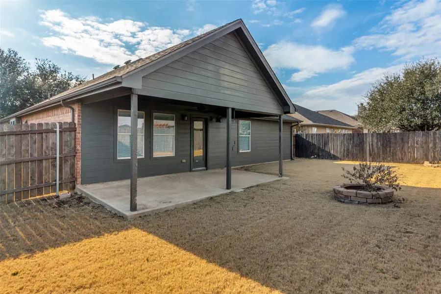 1104 Vista View Drive, Burleson, TX 76028 - #3