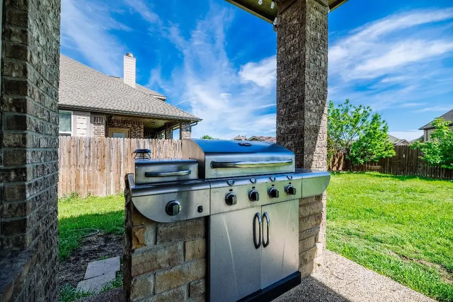 1007 Finsbury Lane, Forney, TX 75126 - Image #2