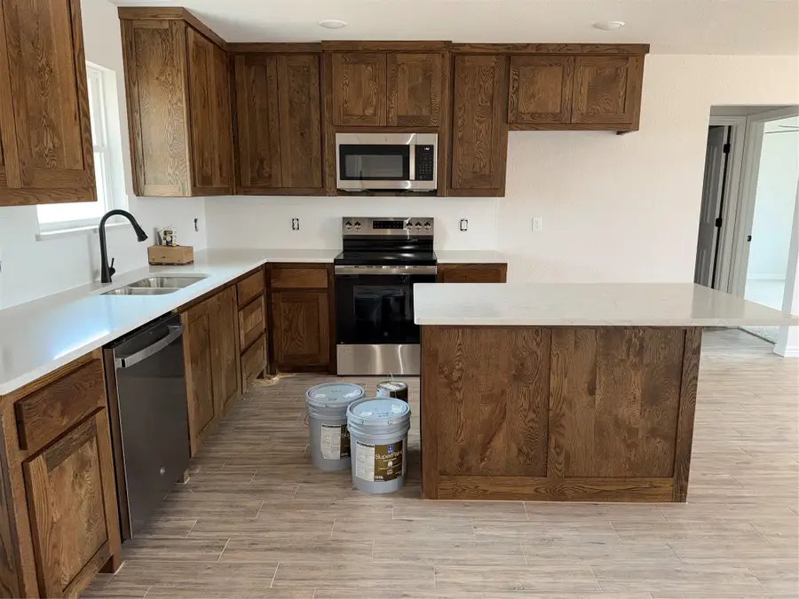 205 Altom Road, Springtown, TX 76082 - Image #3