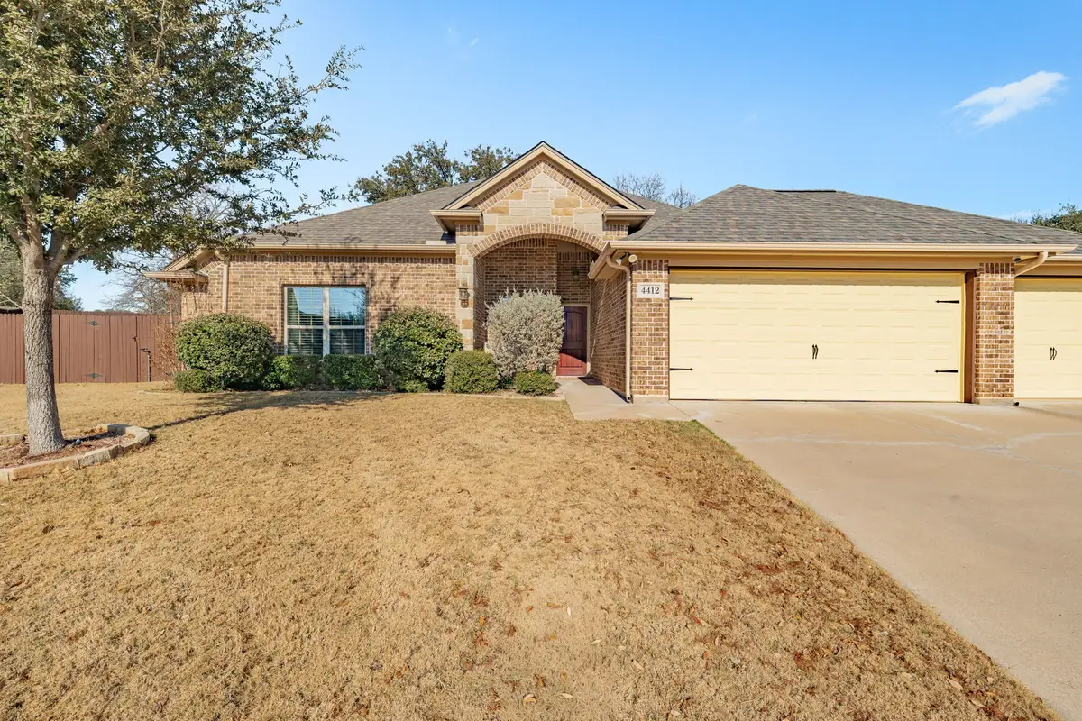 4412 Logan Circle, Granbury, TX 76049 - #1