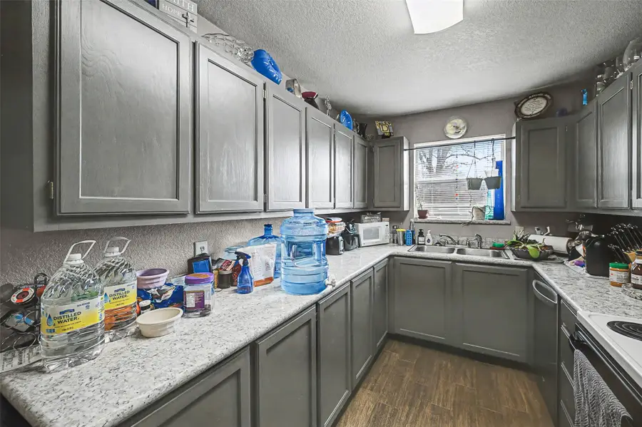 707 Shady Grove Court, Granbury, TX 76049 - #3