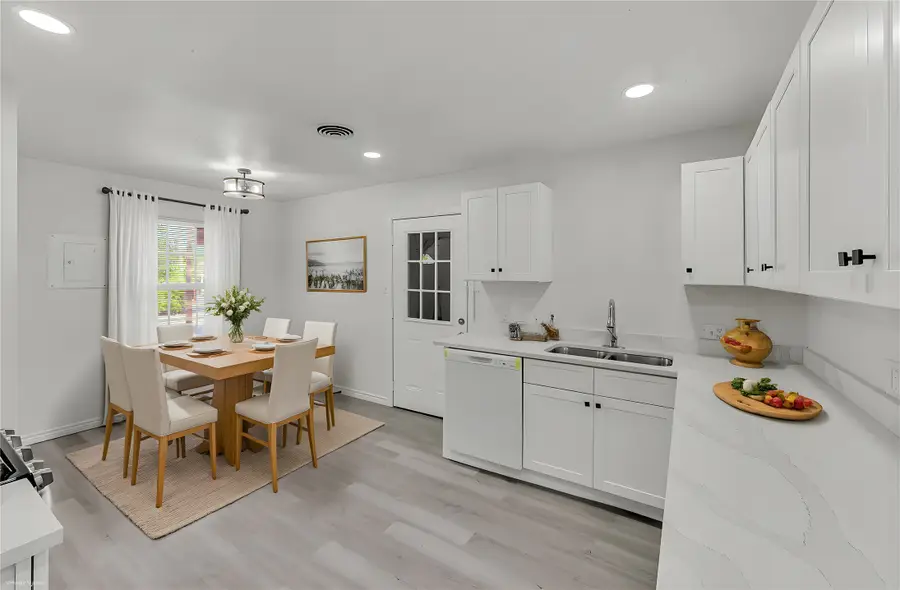 3013 Olive Place, Fort Worth, TX 76116 - #3