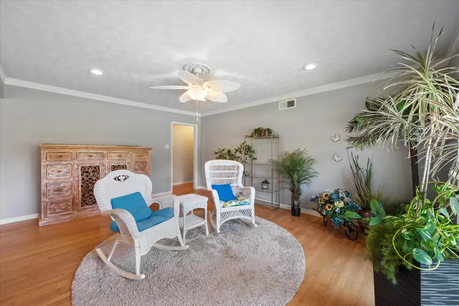 1215 Columbia Circle, Corsicana, TX 75110 - Image #2