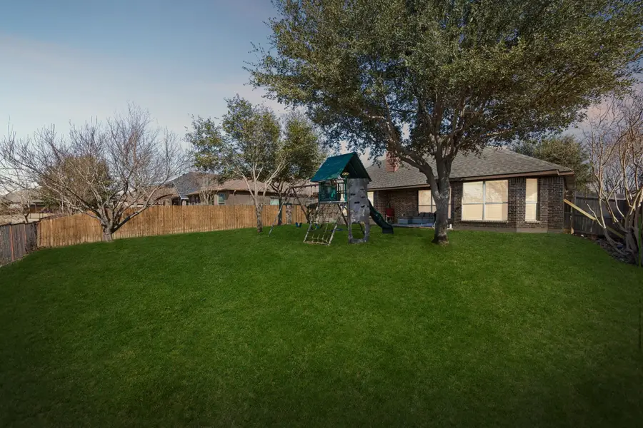 9437 Drovers View Trail, Fort Worth, TX 76131 - Image #2